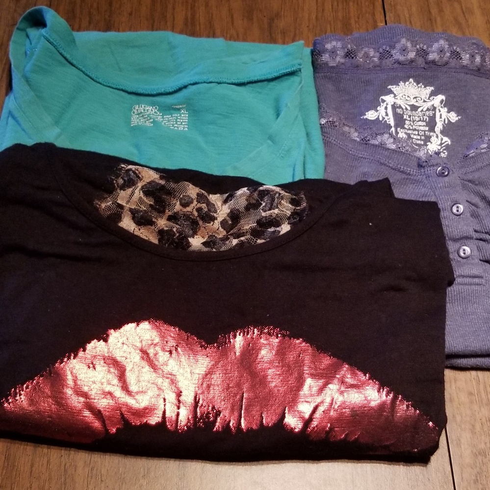Lot of womens tees